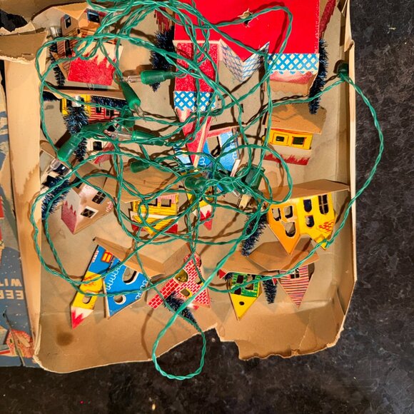 Antique Putz Sleepy Christmas Village 12 House Set Lights do not work Japan Read - Picture 9 of 10